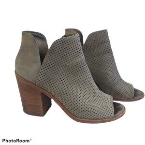Steve Madden Taupe Grey Tala Leather‎ Bootie Open Toe Perforated US size 8.5